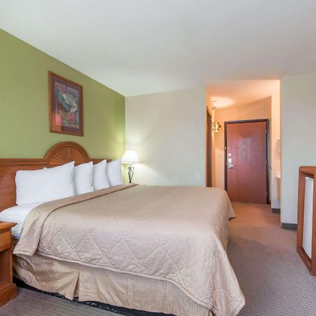 Knights Inn & Suites Gallup Εξωτερικό φωτογραφία