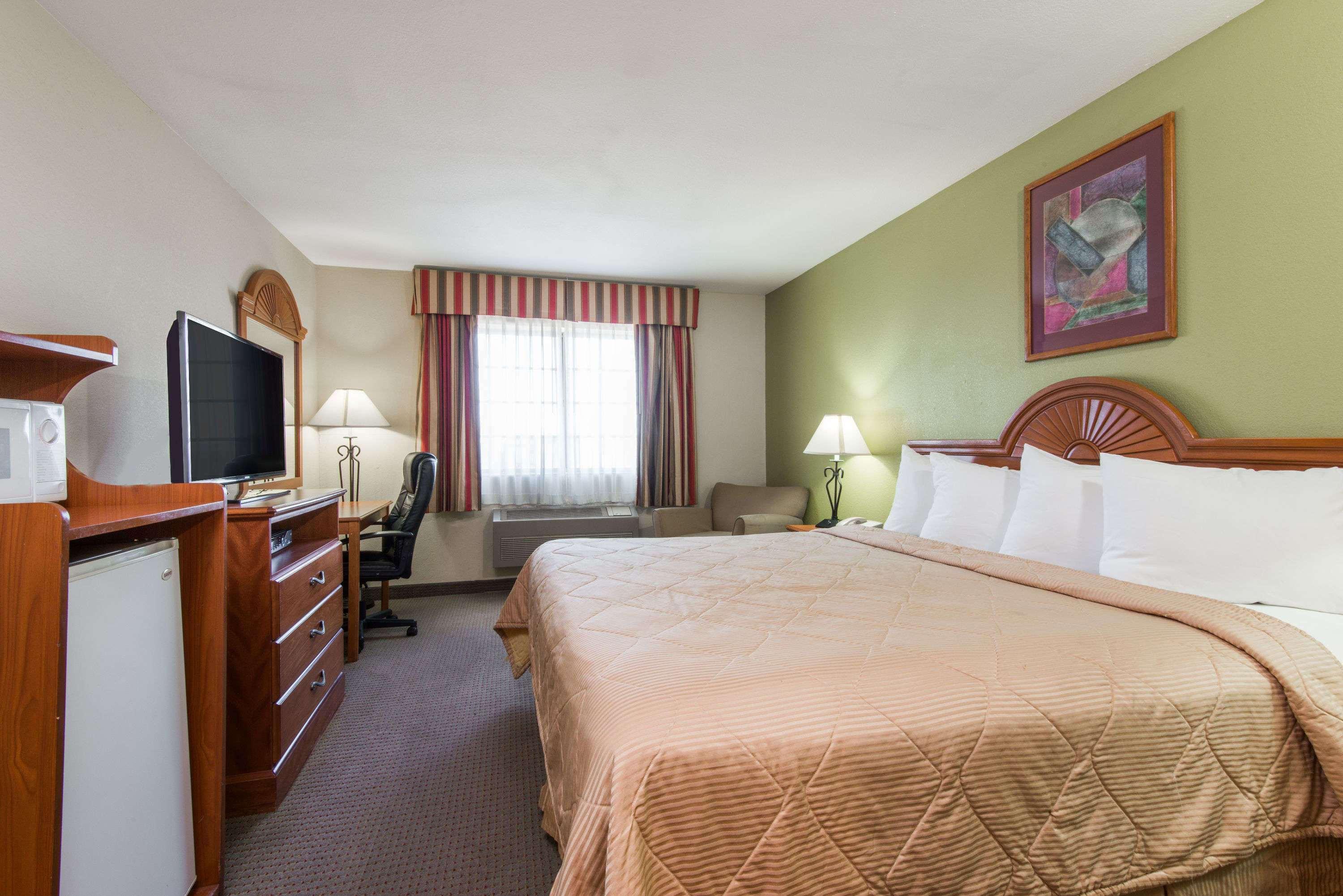 Knights Inn & Suites Gallup Εξωτερικό φωτογραφία