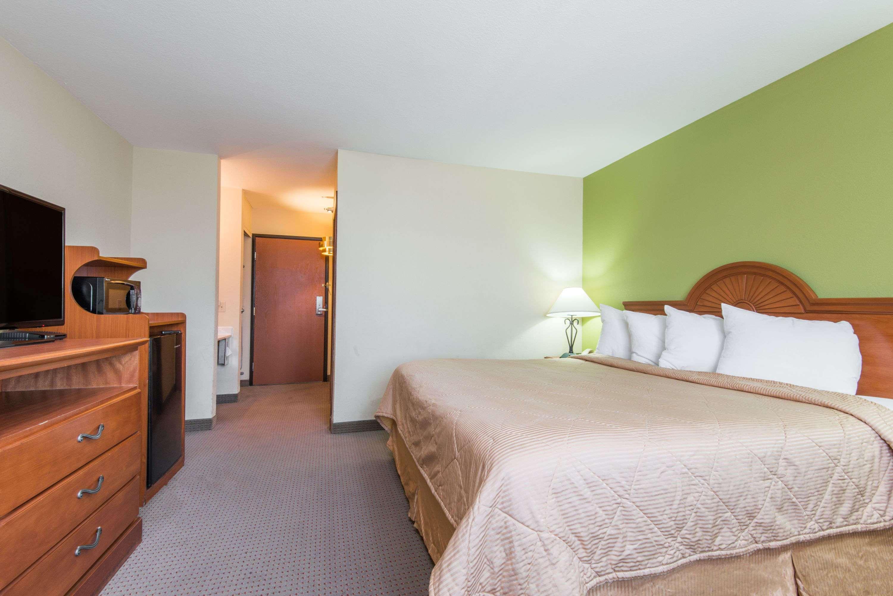 Knights Inn & Suites Gallup Εξωτερικό φωτογραφία